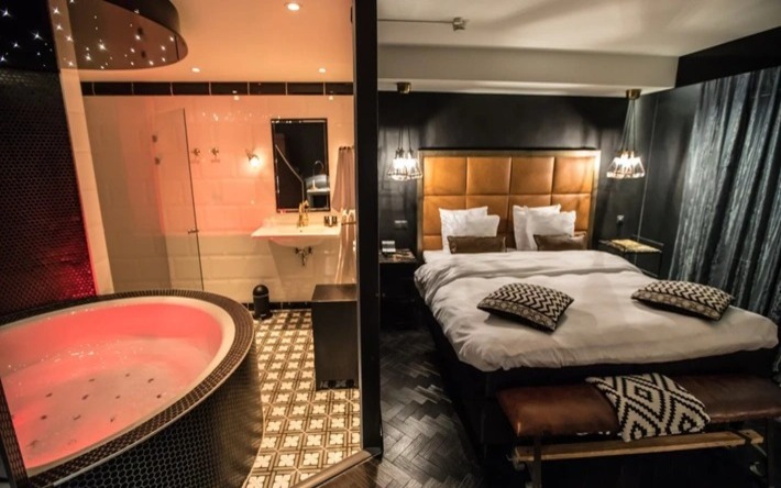 Hotel De Reehorst met XXL bubbelbad ⭐⭐⭐⭐