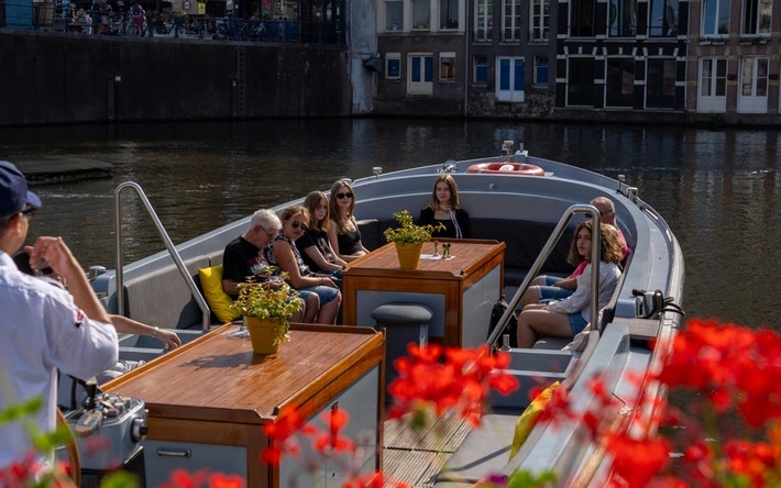 Open Boat Tour Amsterdam